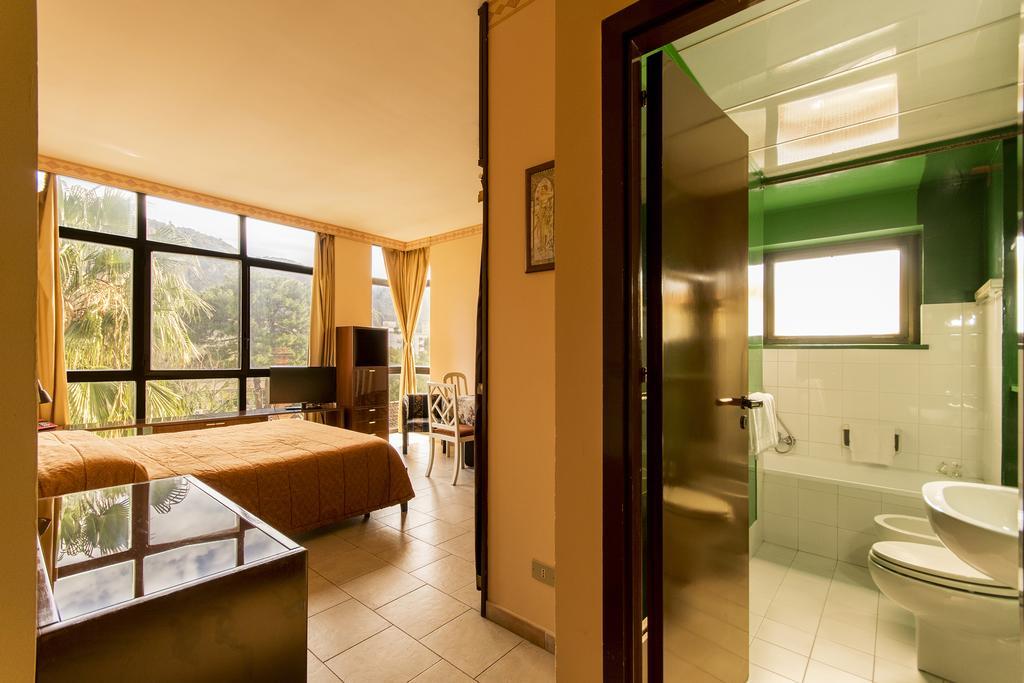 Case Vacanza Cleotto Hotel ปาแลร์โม ห้อง รูปภาพ